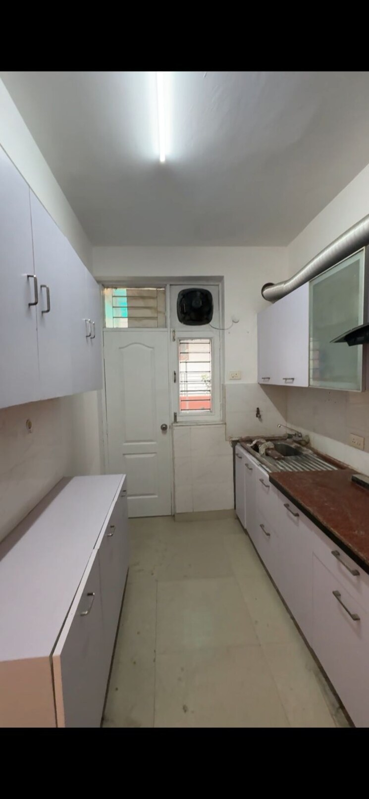 Kitchen, omaxe-silver-birch 3 Bedroom 1640 Sq.Ft. Builder Floor In North Mullanpur Chandigarh 8783606