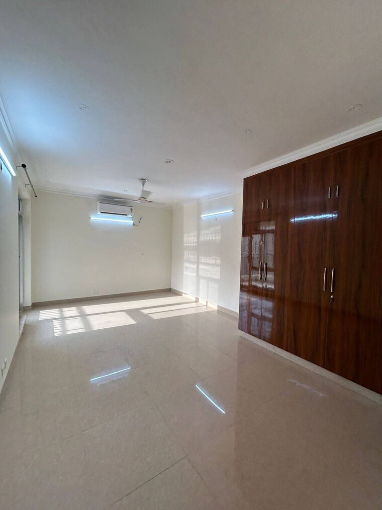 Room, lotus-elise 2 Bedroom 1450 Sq.Ft. Apartment In Sector 99 Gurgaon 8783620