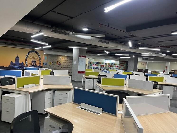 Team Area, new palasia Commercial Office Space 2000 Sq.Ft. In New Palasia Indore 8782262