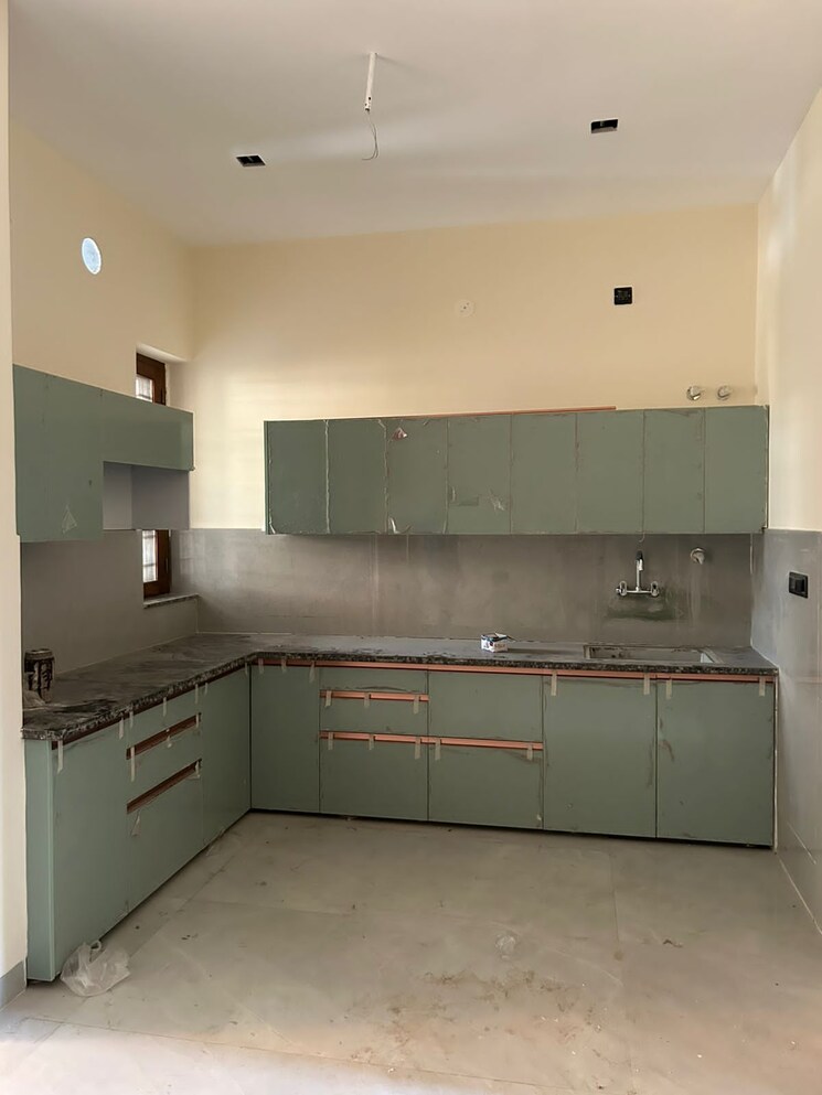 Kitchen, sahastradhara road 3 Bedroom 1852 Sq.Ft. Builder Floor In Sahastradhara Road Dehradun 8783694