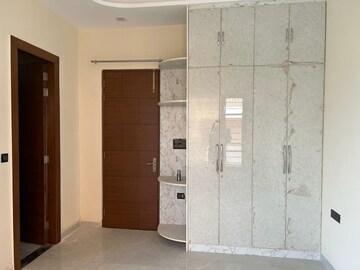 Building Lobby in 3 BHK Builder Floor at Sahastradhara Road – for Rent