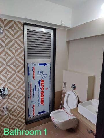 Bedroom in 2 BHK Apartment at Mayfair The View, Vikhroli West – for Rent