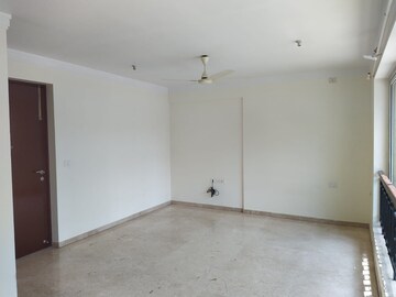 2 BHK Apartment For Rent in Casa Marina CHS LTD, Ghodbunder Road