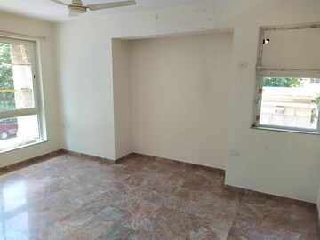 Room in 2 BHK Apartment at Casa Marina CHS LTD, Ghodbunder Road – for Rent