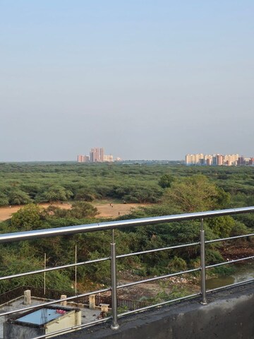 Master Bedroom in 1 BHK Builder Floor at Saket – for Rent