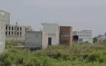 Plot For Sale in Avantika Colony