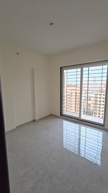 1 BHK Apartment For Sale in Kanchan Pushp Society, Ghodbunder Road