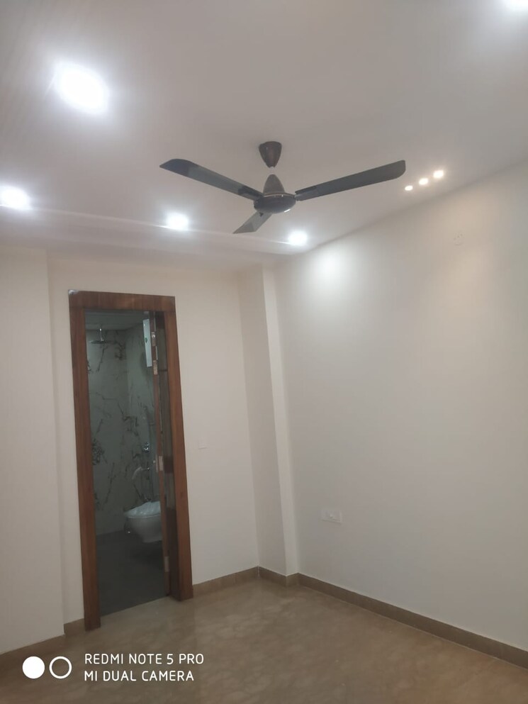 Room, sector 57 3 Bedroom 1838 Sq.Ft. Builder Floor In Sector 57 Gurgaon 8783743