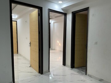 Building Lobby in 2 BHK Builder Floor at Palm Residency Chhatarpur, Chattarpur – for Rent