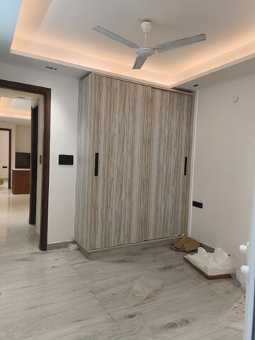 Room in 2 BHK Builder Floor at Saket – for Rent