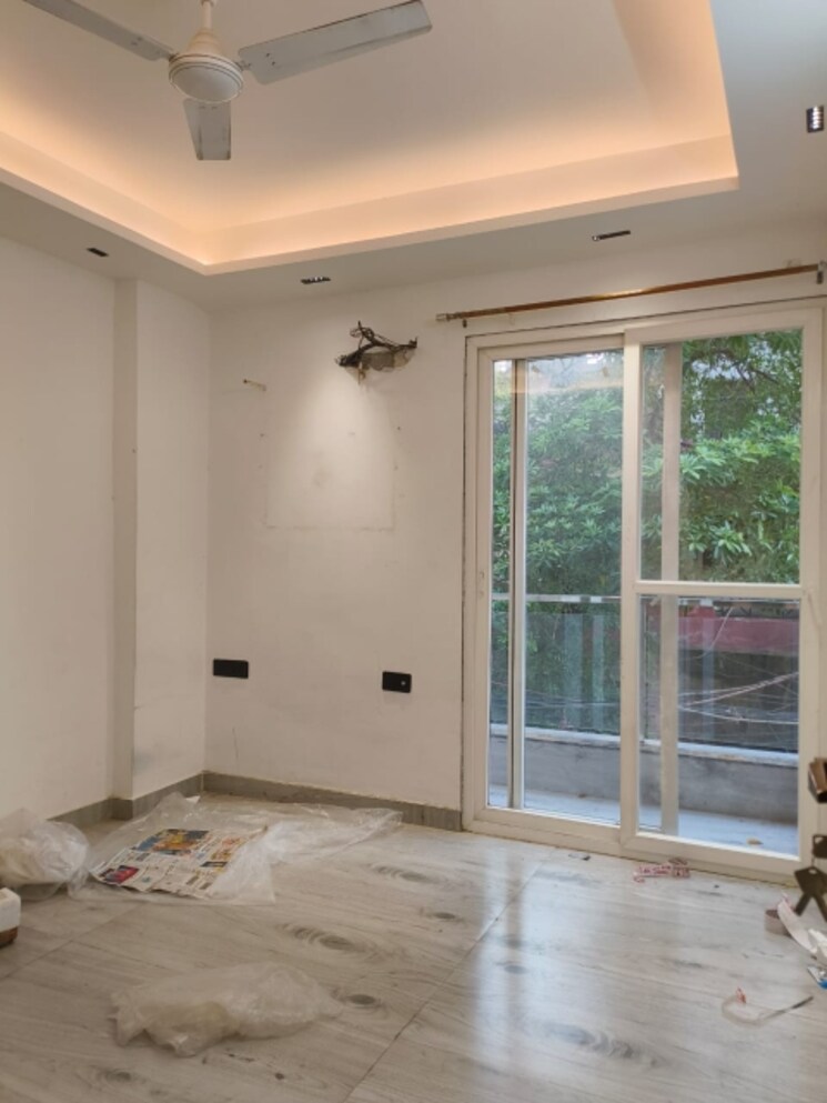 Room, saket 2 Bedroom 1000 Sq.Ft. Builder Floor In Saket Delhi 8783785