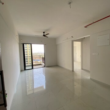 Room in 2 BHK Apartment at Runwal Gardens Phase I, Kalyan Shilphata Road – for Rent