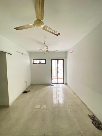 1.5 BHK Apartment For Rent in Lodha Palava City Lakeshore Greens, Dombivli East