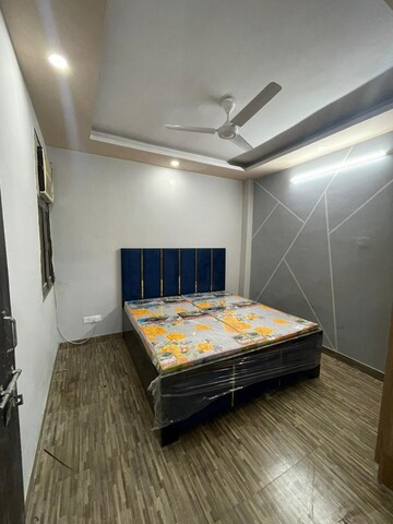 Bedroom in 1 BHK Builder Floor at Palm Residency Chhatarpur, Chattarpur – for Rent