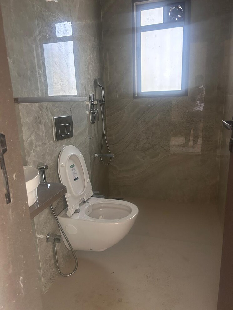 Bathroom, borivali west 3 Bedroom 1100 Sq.Ft. Apartment In Borivali West Mumbai 8783796