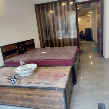 Bedroom in 2 BHK Builder Floor at Saket – for Rent