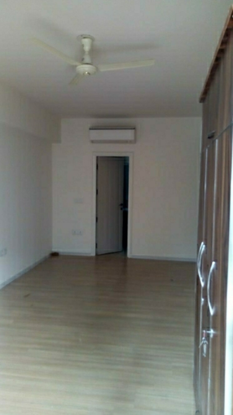 Room, signature-global-orchard-avenue 2 Bedroom 603 Sq.Ft. Apartment In Sector 93 Gurgaon 8783807