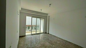 Room in 2 BHK Apartment at Signature Global Orchard Avenue, Sector 93 – for Sale