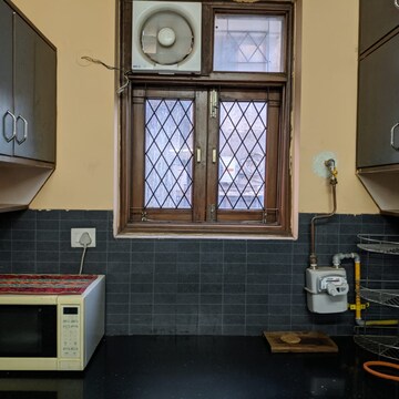 Kitchen in 2 BHK Builder Floor at Lajpat Nagar ii – for Rent