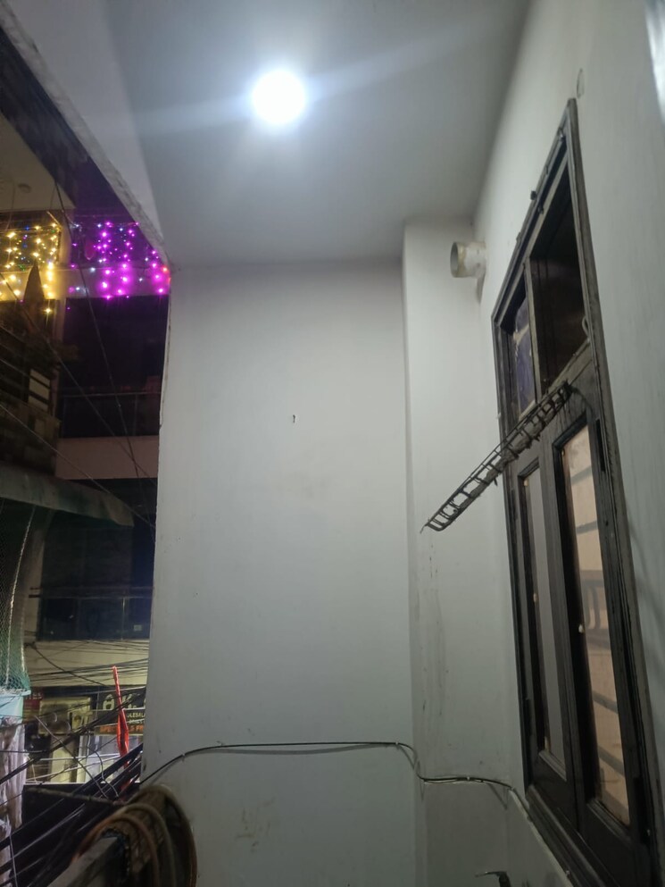 undefined, burari 2 Bedroom 70 Sq.Yd. Builder Floor In Burari Delhi 8783811