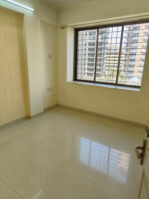 Room in 1 BHK Apartment at Vijay Garden, Ghodbunder Road – for Sale