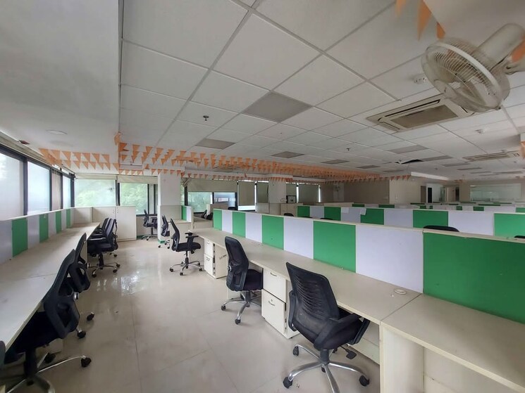 Team Area, new palasia Commercial Office Space 1950 Sq.Ft. In New Palasia Indore 8783804