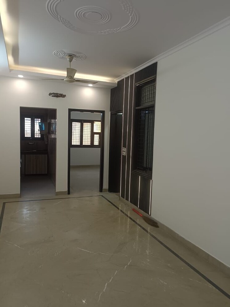 Room, janakpuri 2 Bedroom 800 Sq.Ft. Builder Floor In Janakpuri Delhi 8783825