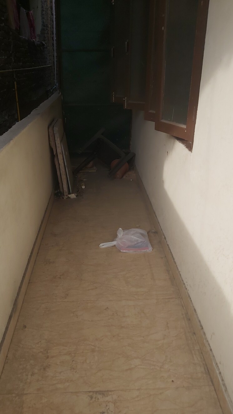 undefined, mayur vihar 2.5 Bedroom 550 Sq.Ft. Builder Floor In Mayur Vihar Delhi 8783993