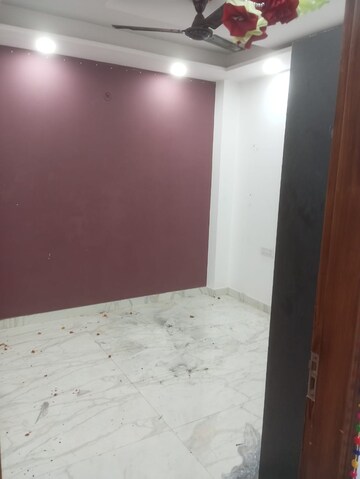 Room in 2 BHK Builder Floor at Burari – for Rent