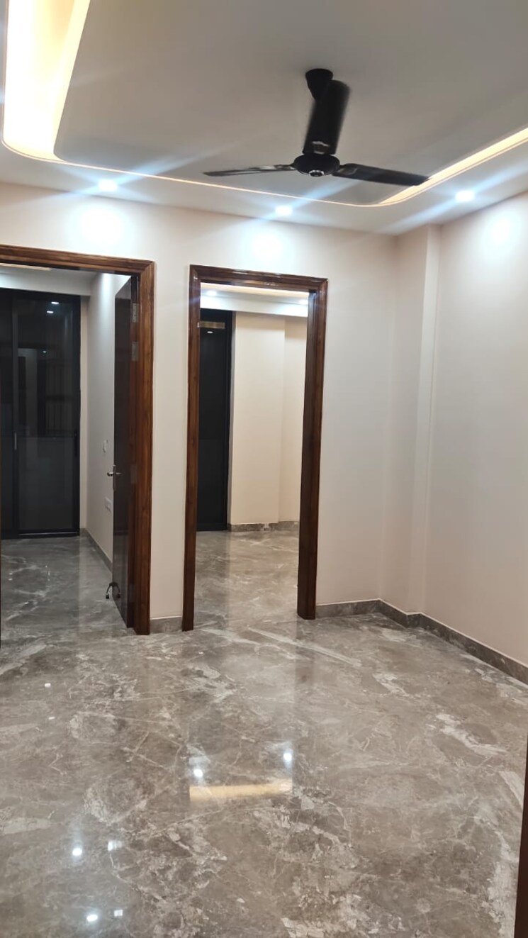 Room, sector 57 3 Bedroom 186 Sq.Yd. Builder Floor In Sector 57 Gurgaon 8783824