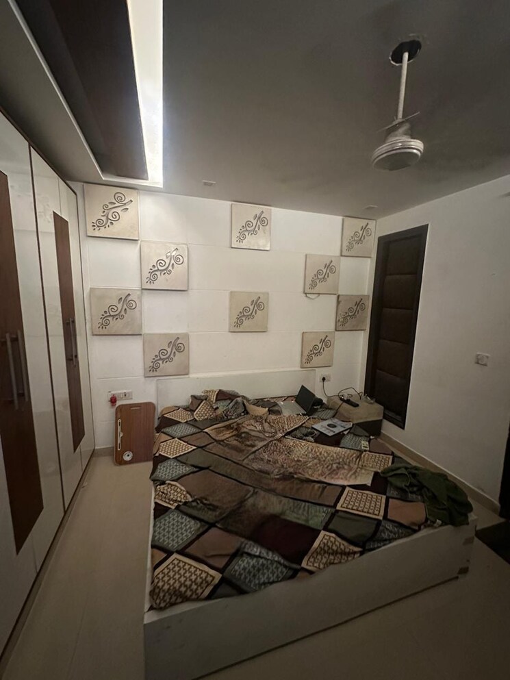 Master Bedroom, tagore garden 2 Bedroom 120 Sq.Yd. Builder Floor In Tagore Garden Delhi 8783884
