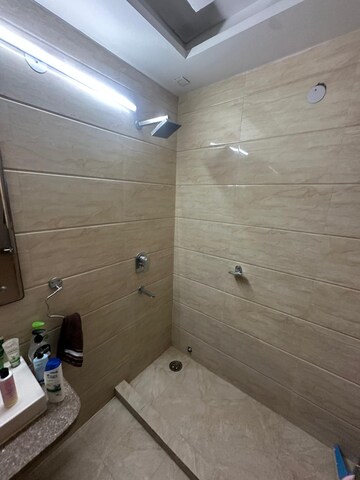 Furnished Amenities in 2 BHK Builder Floor at Tagore Garden – for Rent