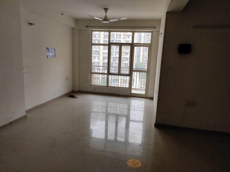 Room, kingswood-court 3.5 Bedroom 1898 Sq.Ft. Apartment In Sain Vihar Ghaziabad 8783894