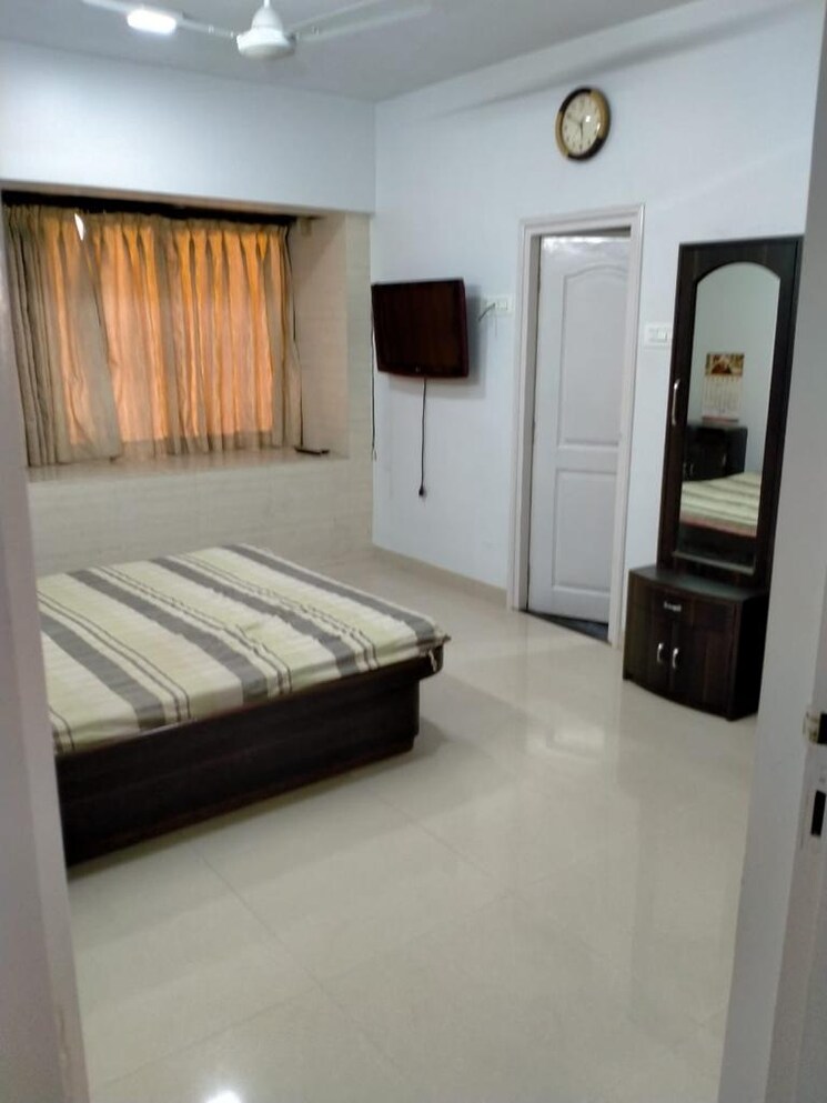 Bedroom, silver-crest-powai 2 Bedroom 900 Sq.Ft. Apartment In Powai Mumbai 8783888