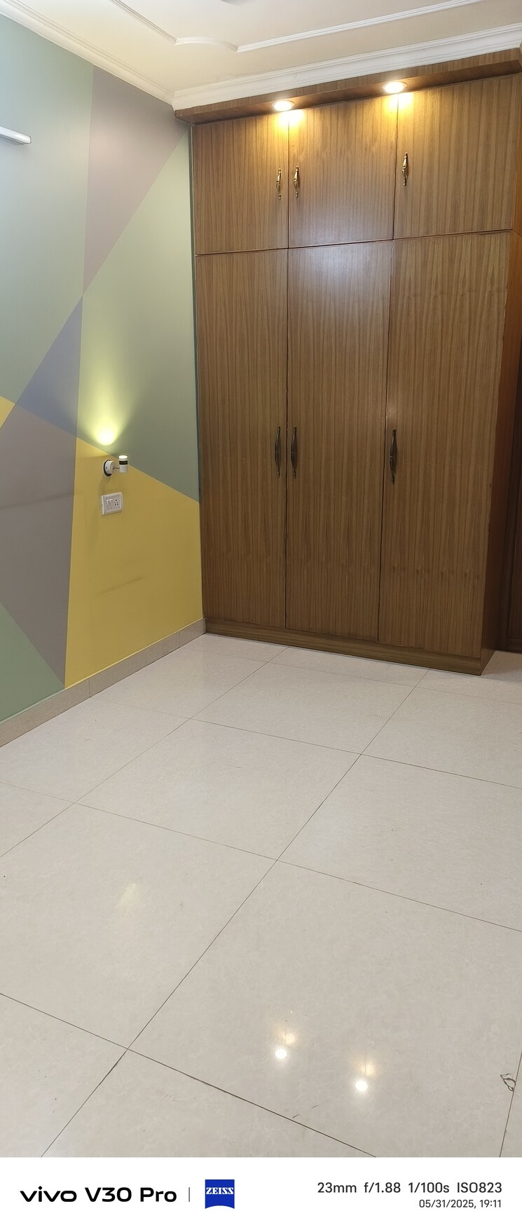 Room, dda-sunshine-apartments 3.5 Bedroom 1800 Sq.Ft. Apartment In Mayur Vihar Phase Iii Delhi 8783902