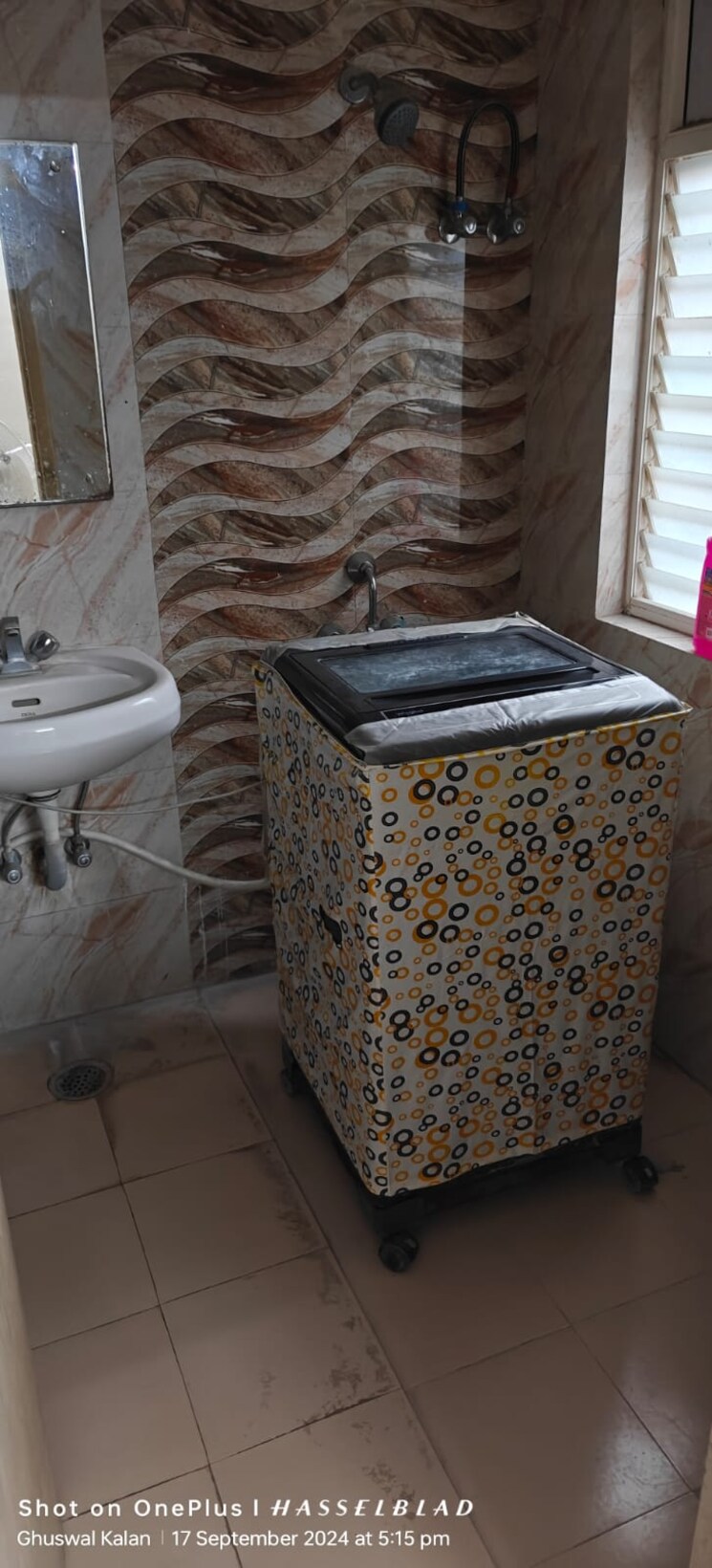 Bathroom, upavp-bhagirathi-enclave 3 Bedroom 1510 Sq.Ft. Apartment In Raebareli Road Lucknow 8783942