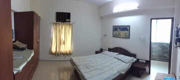 Bedroom in 2.5 BHK Apartment at Dosti Lotus, Wadala – for Rent