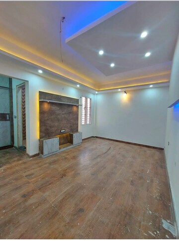 Room in 3 BHK Independent House at Sahastradhara Road – for Rent