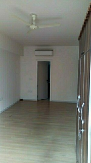 Room in 2 BHK Apartment at Signature Global Orchard Avenue, Sector 93 – for Sale