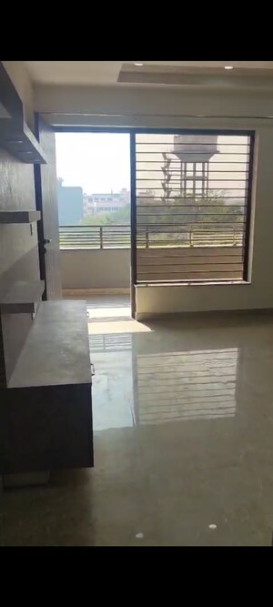 Room in 3 BHK Builder Floor at Sector 7 – for Sale