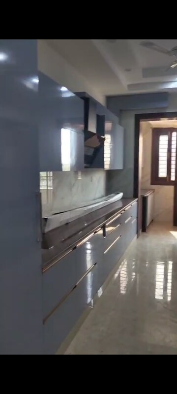 Kitchen in 3 BHK Builder Floor at Sector 7 – for Sale