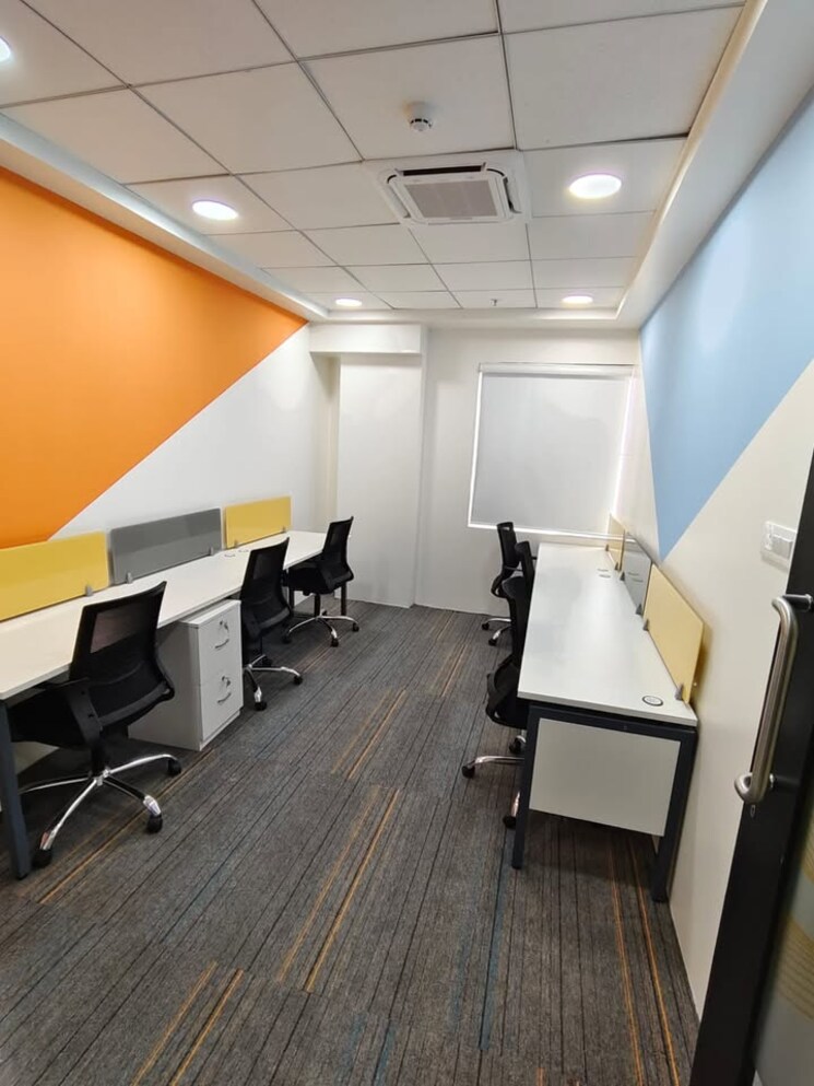 Team Area, mg road police station Commercial Office Space 1400 Sq.Ft. In Mg Road Police Station Indore 8783988
