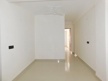 Room in 2 BHK Builder Floor at Saket – for Rent