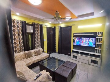 Living Room in 2 BHK Builder Floor at Mansarover Garden – for Rent