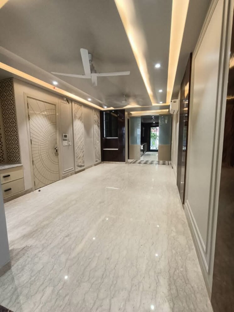 Balcony, saket 3 Bedroom 1500 Sq.Ft. Builder Floor In Saket Delhi 8784036