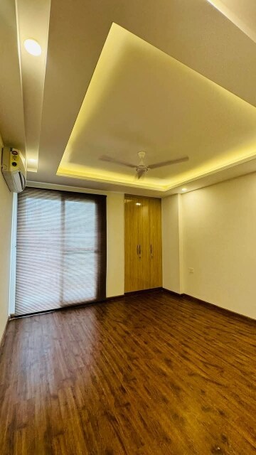Room in 2 BHK Builder Floor at Saket – for Rent