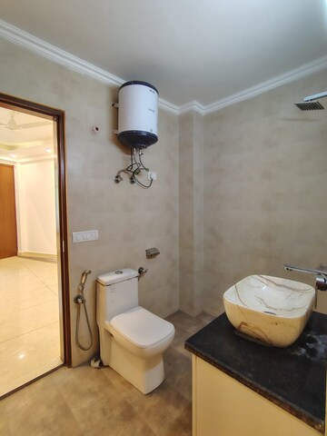 Master Bedroom in 3 BHK Builder Floor at Malviya Nagar – for Rent