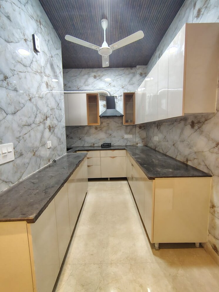 Kitchen, malviya nagar 3 Bedroom 1500 Sq.Ft. Builder Floor In Malviya Nagar Delhi 8784053