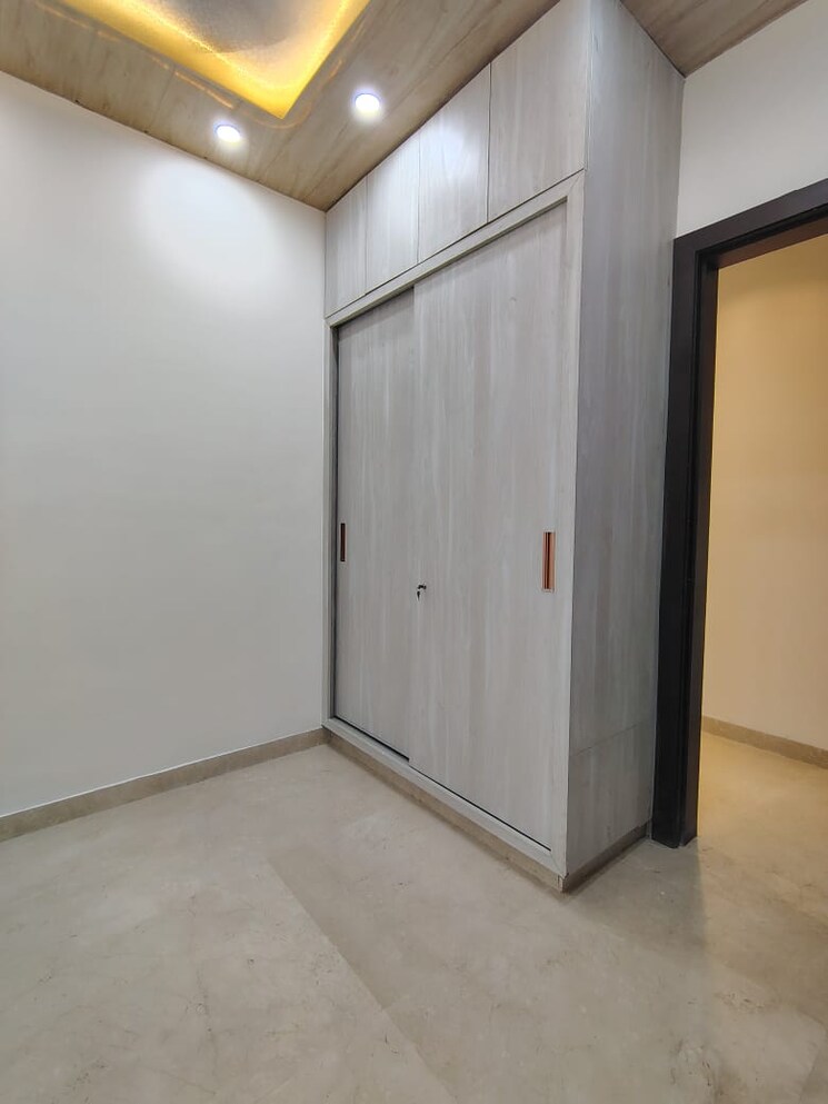 Room, malviya nagar 3 Bedroom 1500 Sq.Ft. Builder Floor In Malviya Nagar Delhi 8784053
