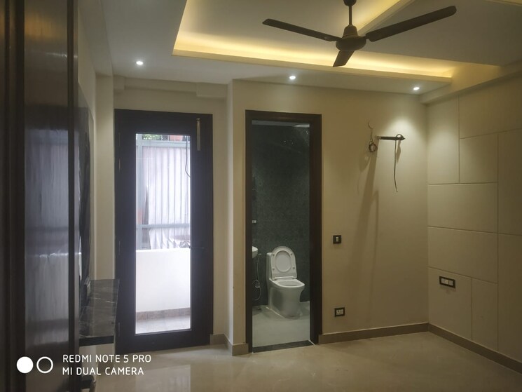 Attached Bathroom, sector 57 3 Bedroom 180 Sq.Yd. Builder Floor In Sector 57 Gurgaon 8784057